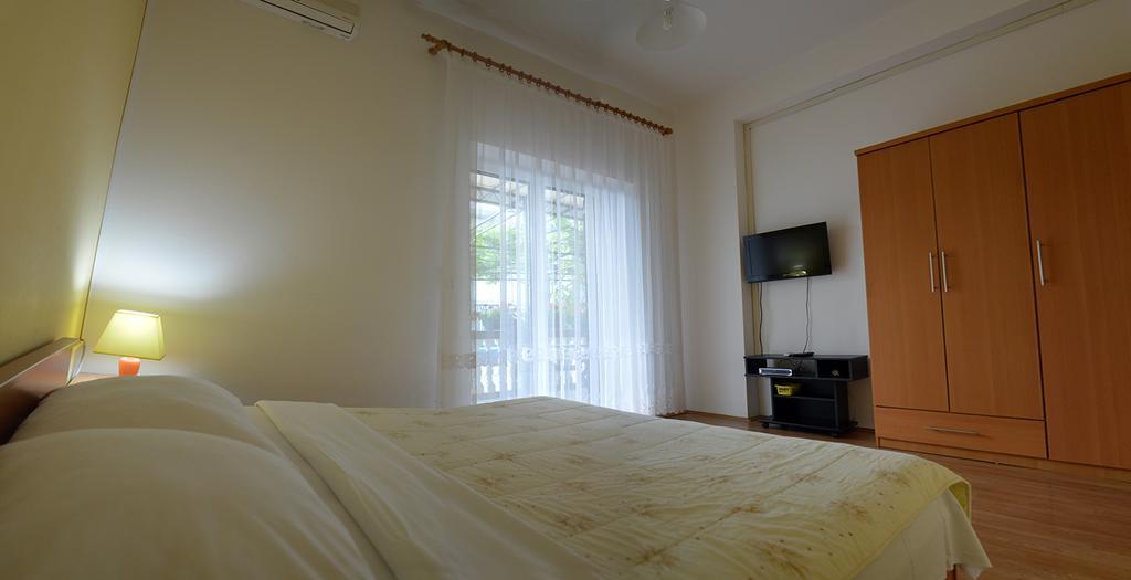 Apartments "Ruza" Водице Экстерьер фото
