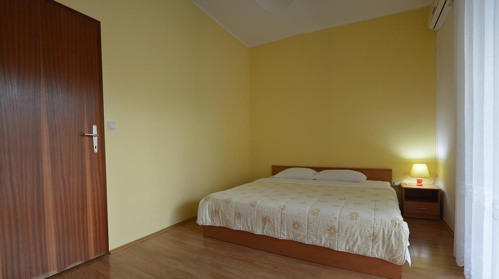 Apartments "Ruza" Водице Экстерьер фото