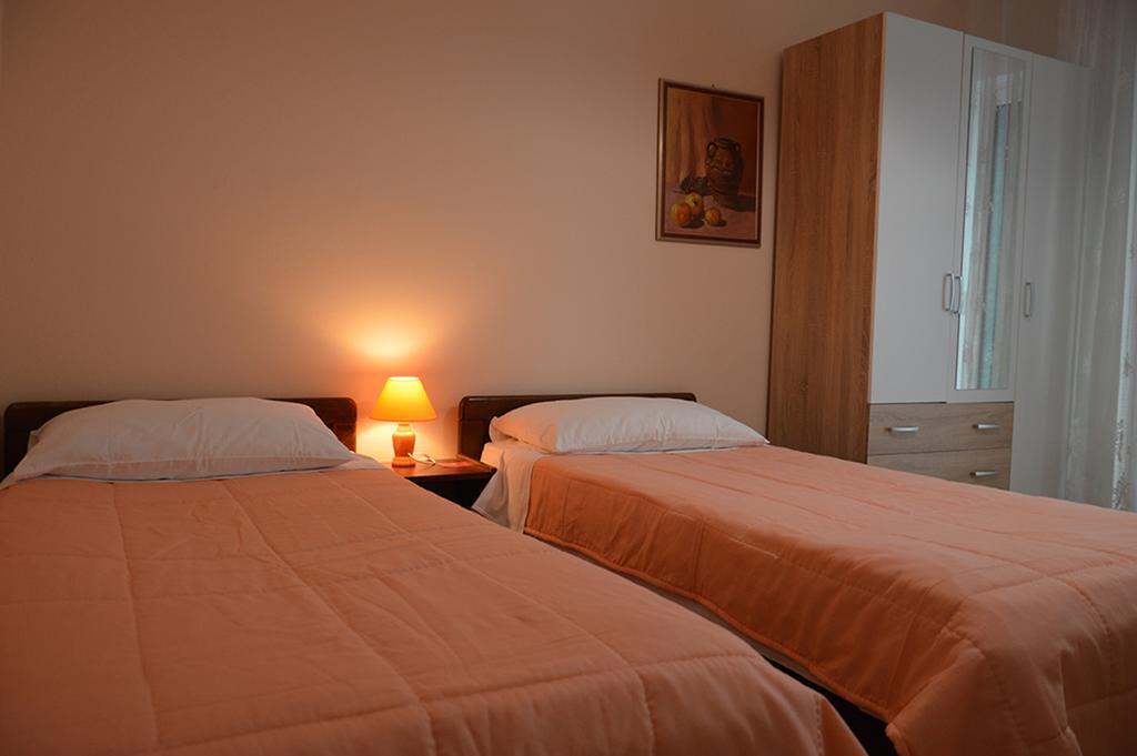 Apartments "Ruza" Водице Экстерьер фото