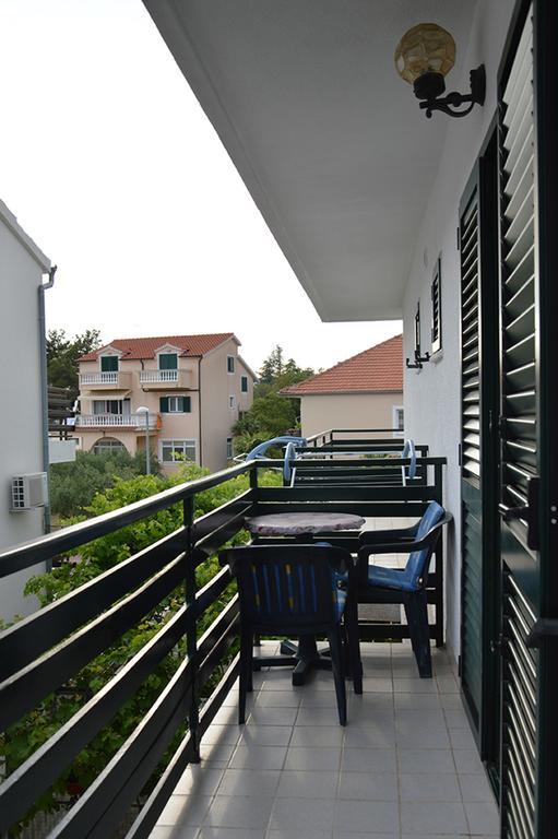 Apartments "Ruza" Водице Экстерьер фото